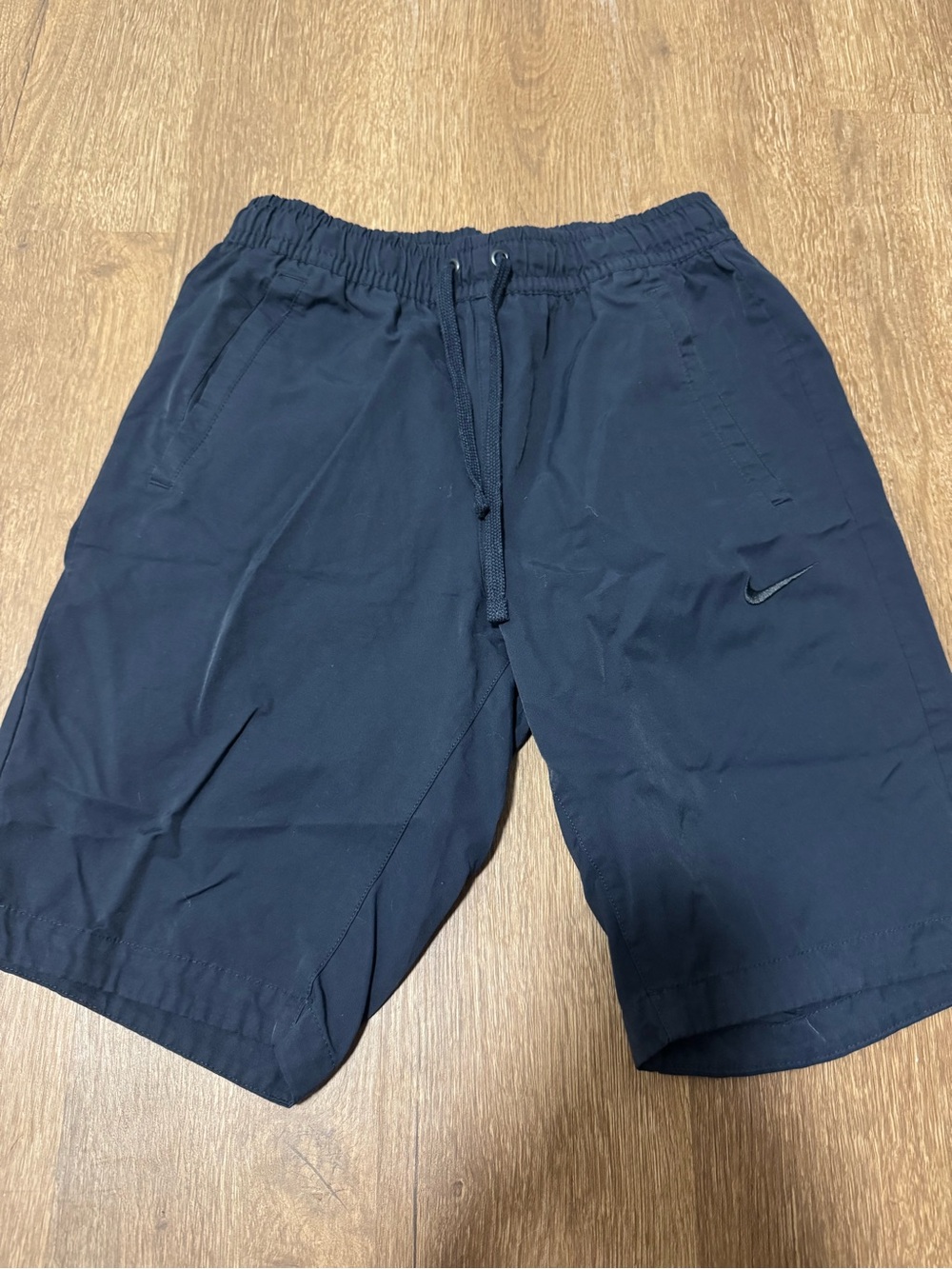Nike Men’s Shorts Navy With Drawstring Size Small